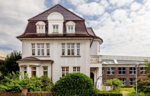16 Villa